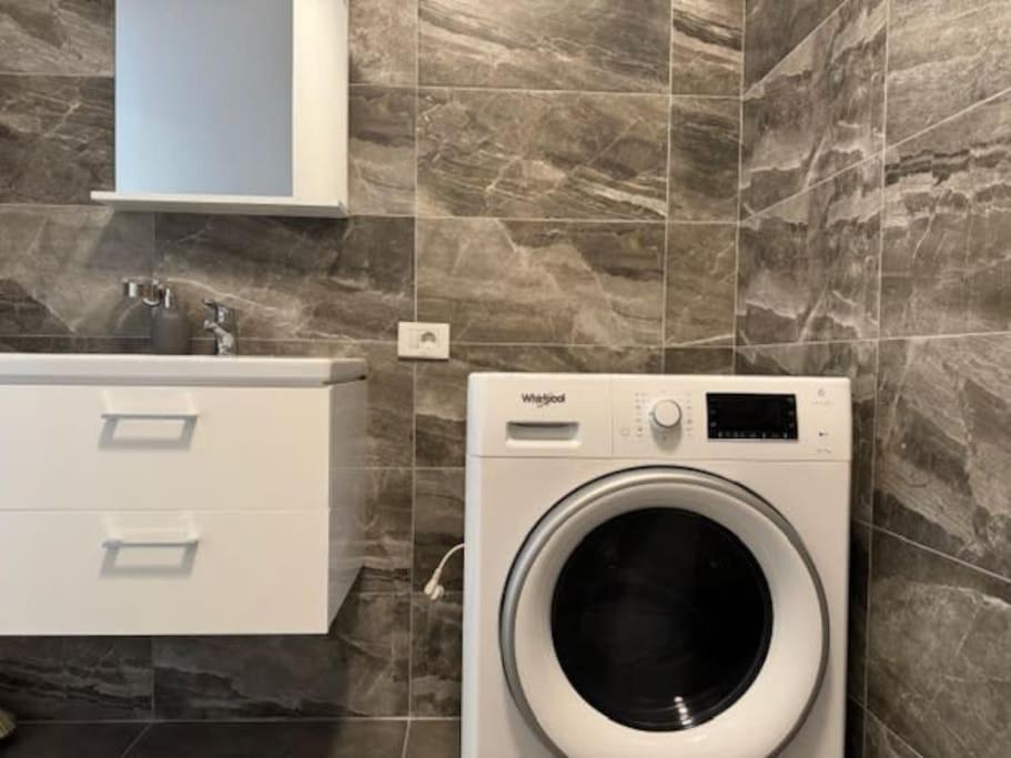 Joy City Stay Vivalia 7B-25 Timişoara Eksteriør billede